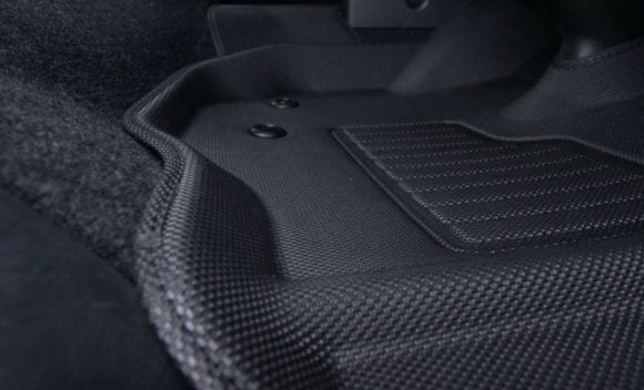 ハードなトランポユーザーに最適な0系ハイエース 立体フロアマット オグショーオフィシャルネットストアブログ