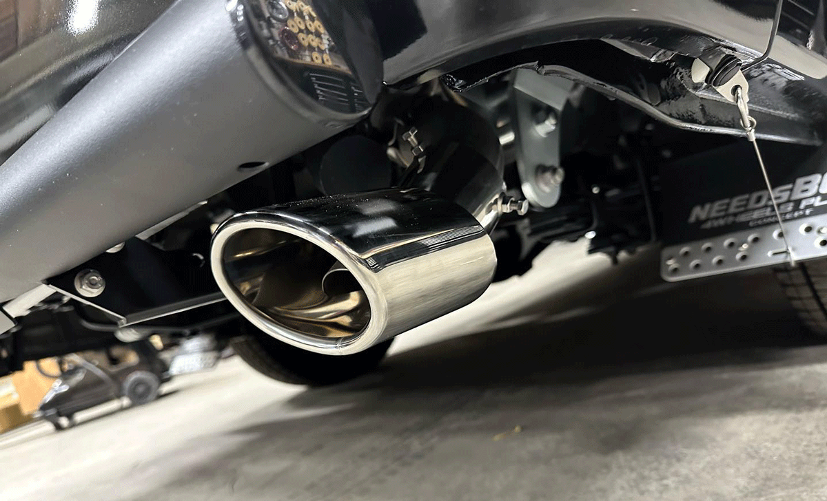 200系ハイエース全グレード対応！NEEDSBOXマフラーカッター