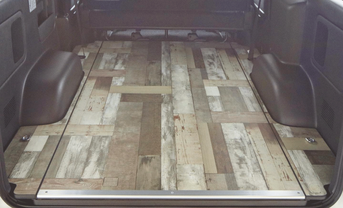 タテ分割の新発想！200系ハイエース GLADフロアパネル - オグショー